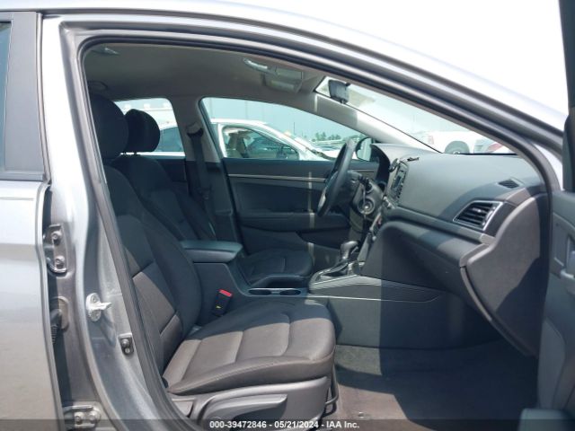 Photo 4 VIN: KMHD74LF0JU446742 - HYUNDAI ELANTRA 