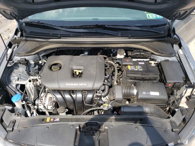 Photo 6 VIN: KMHD74LF0JU677463 - HYUNDAI ELANTRA SE 