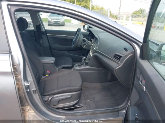 Photo 4 VIN: KMHD74LF0KU789634 - HYUNDAI ELANTRA 