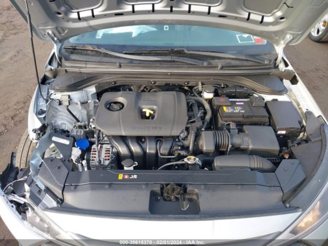 Photo 9 VIN: KMHD74LF0LU106493 - HYUNDAI ELANTRA 