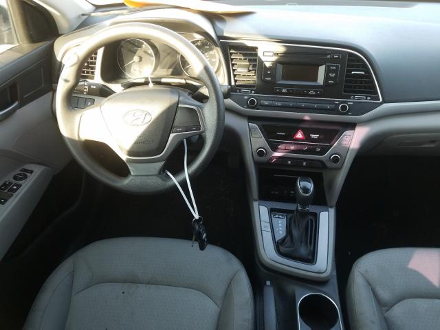 Photo 8 VIN: KMHD74LF1HU058574 - HYUNDAI ELANTRA SE 