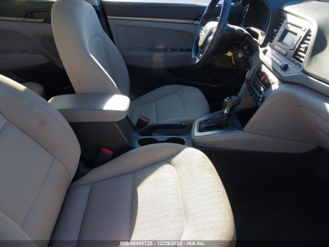 Photo 4 VIN: KMHD74LF1HU071793 - HYUNDAI ELANTRA 