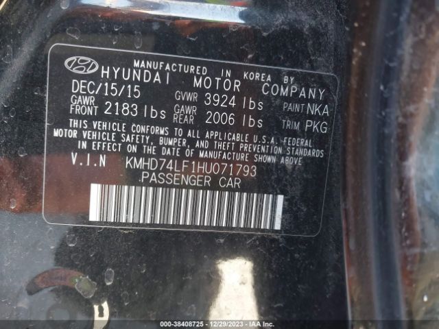 Photo 8 VIN: KMHD74LF1HU071793 - HYUNDAI ELANTRA 