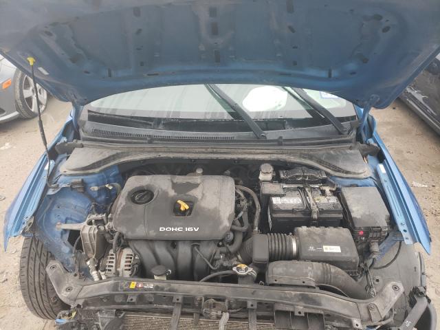 Photo 6 VIN: KMHD74LF1HU080865 - HYUNDAI ELANTRA SE 