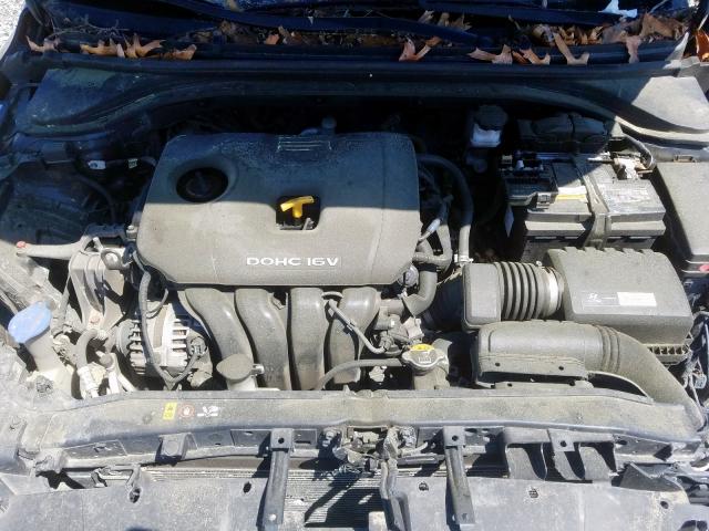 Photo 6 VIN: KMHD74LF1HU083247 - HYUNDAI ELANTRA SE 