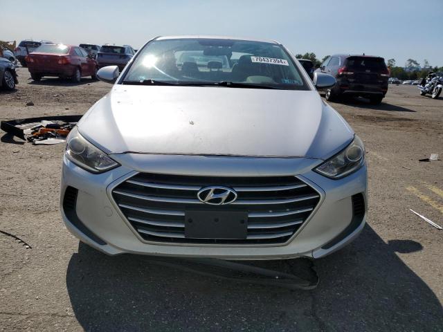 Photo 4 VIN: KMHD74LF1HU120037 - HYUNDAI ELANTRA SE 