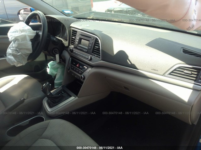 Photo 4 VIN: KMHD74LF1HU329732 - HYUNDAI ELANTRA 