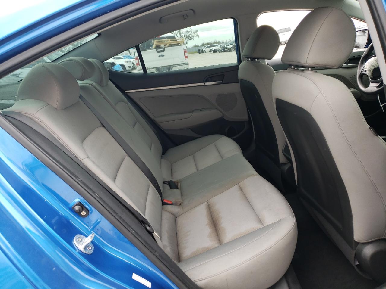 Photo 10 VIN: KMHD74LF1HU357515 - HYUNDAI ELANTRA 