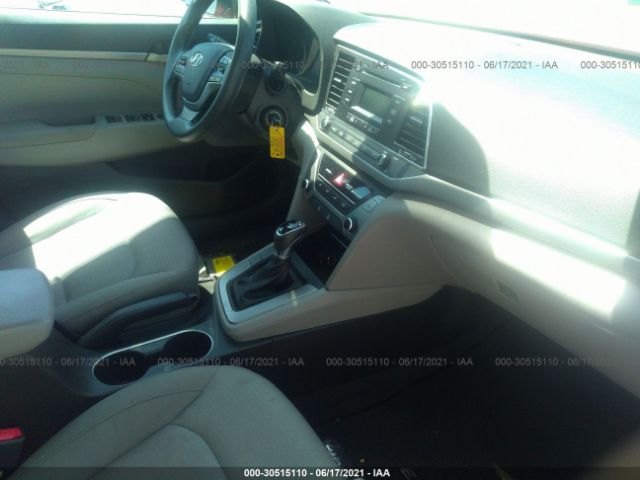 Photo 4 VIN: KMHD74LF1HU367638 - HYUNDAI ELANTRA 