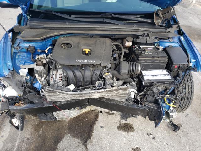 Photo 6 VIN: KMHD74LF1HU370748 - HYUNDAI ELANTRA SE 