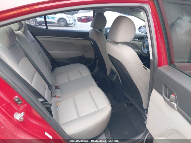 Photo 7 VIN: KMHD74LF1HU400590 - HYUNDAI ELANTRA 