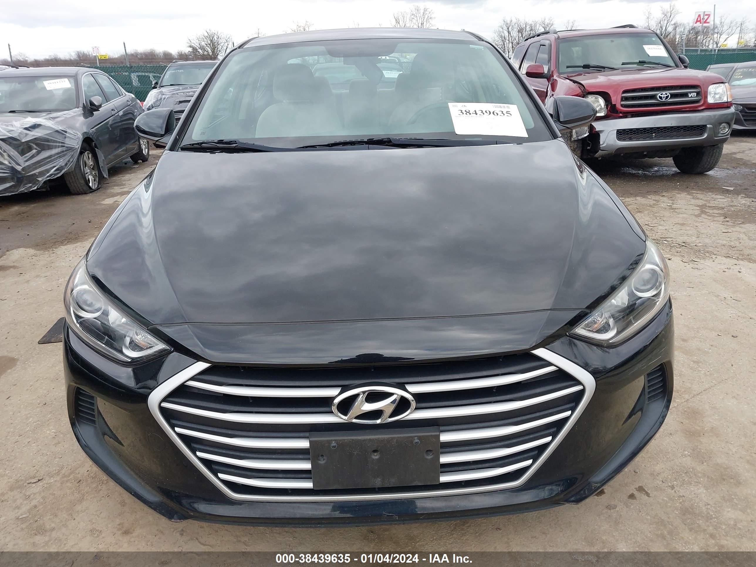 Photo 11 VIN: KMHD74LF1HU423609 - HYUNDAI ELANTRA 