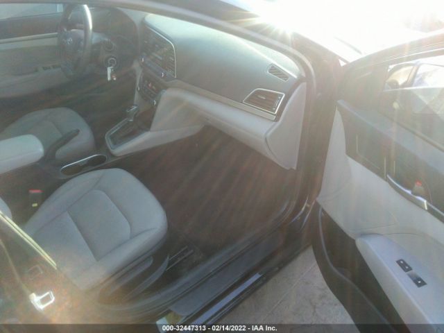 Photo 4 VIN: KMHD74LF1JU452596 - HYUNDAI ELANTRA 