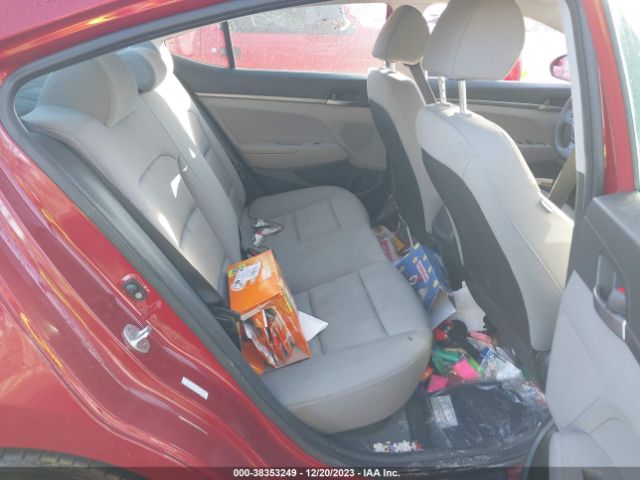 Photo 7 VIN: KMHD74LF1JU470015 - HYUNDAI ELANTRA 