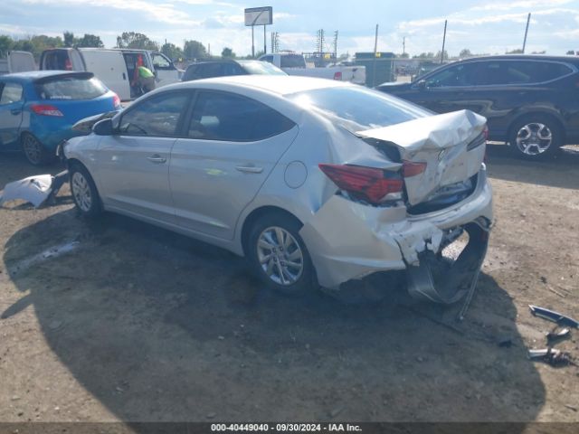 Photo 2 VIN: KMHD74LF1KU889158 - HYUNDAI ELANTRA 