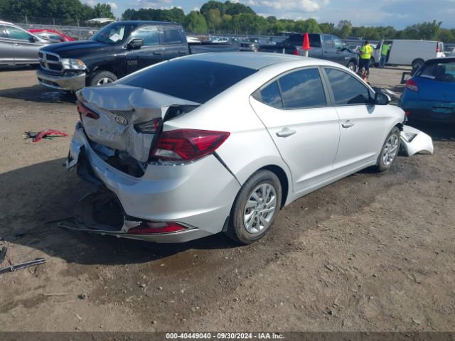 Photo 3 VIN: KMHD74LF1KU889158 - HYUNDAI ELANTRA 