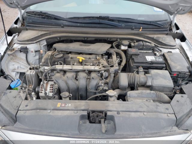 Photo 9 VIN: KMHD74LF1LU940563 - HYUNDAI ELANTRA 