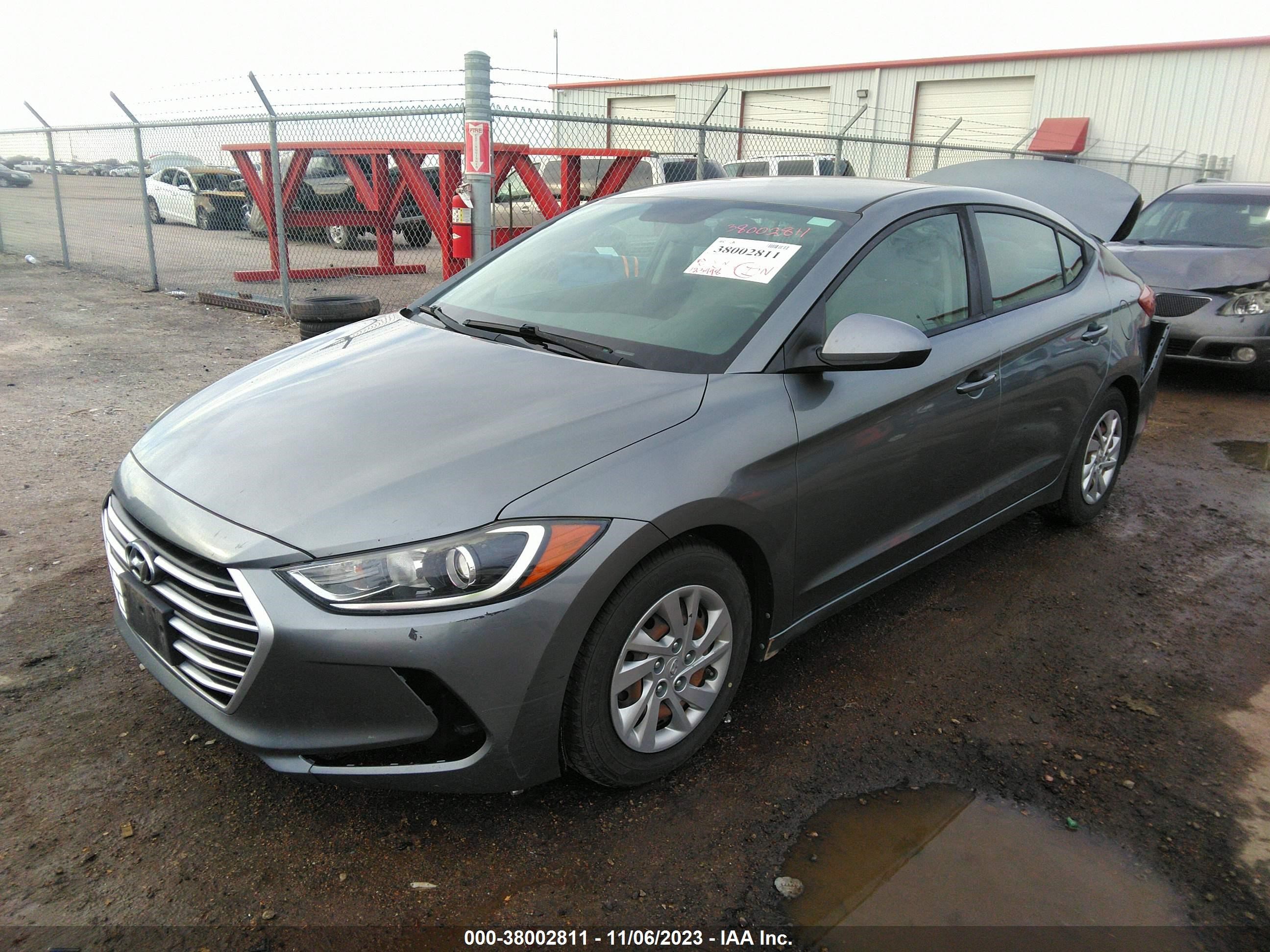 Photo 1 VIN: KMHD74LF2HU095813 - HYUNDAI ELANTRA 