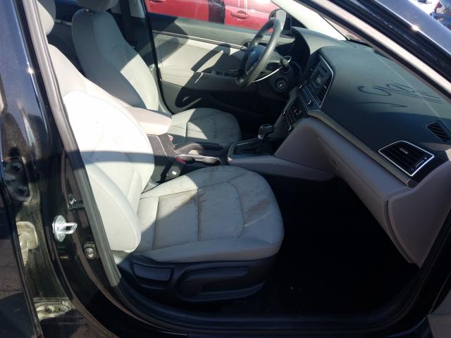 Photo 4 VIN: KMHD74LF2HU097657 - HYUNDAI ELANTRA SE 