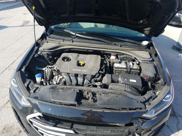 Photo 6 VIN: KMHD74LF2HU097657 - HYUNDAI ELANTRA SE 