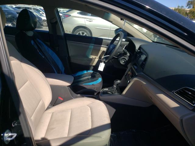 Photo 4 VIN: KMHD74LF2HU120726 - HYUNDAI ELANTRA SE 