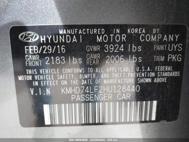 Photo 8 VIN: KMHD74LF2HU128440 - HYUNDAI ELANTRA 