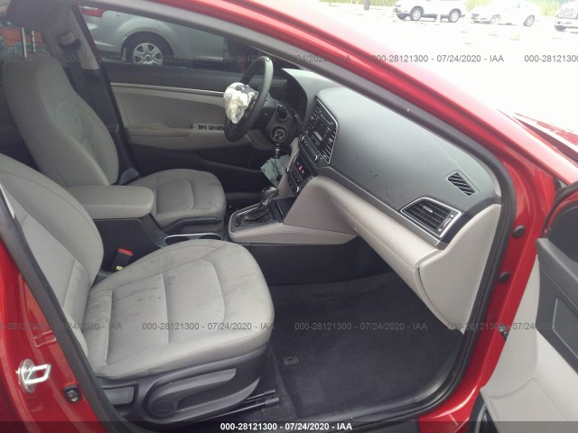 Photo 4 VIN: KMHD74LF2HU162121 - HYUNDAI ELANTRA 