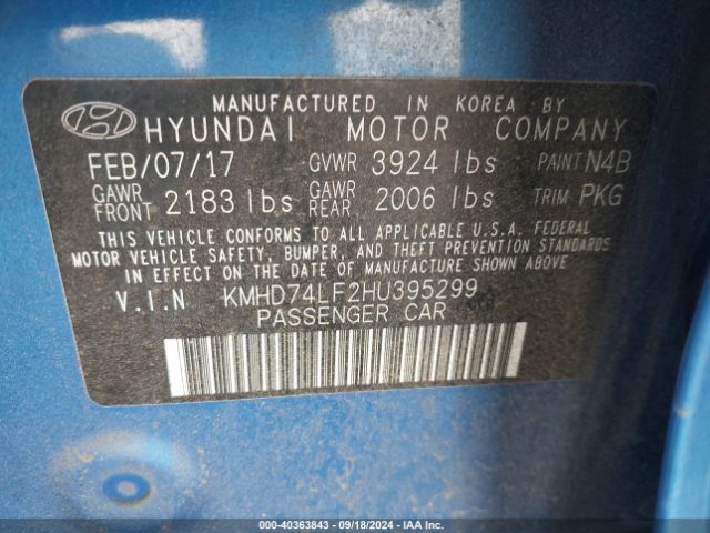 Photo 8 VIN: KMHD74LF2HU395299 - HYUNDAI ELANTRA 