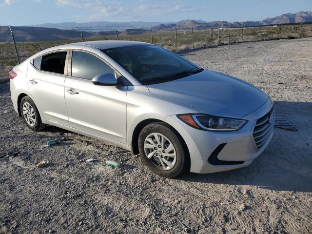 Photo 3 VIN: KMHD74LF2JU449481 - HYUNDAI ELANTRA 