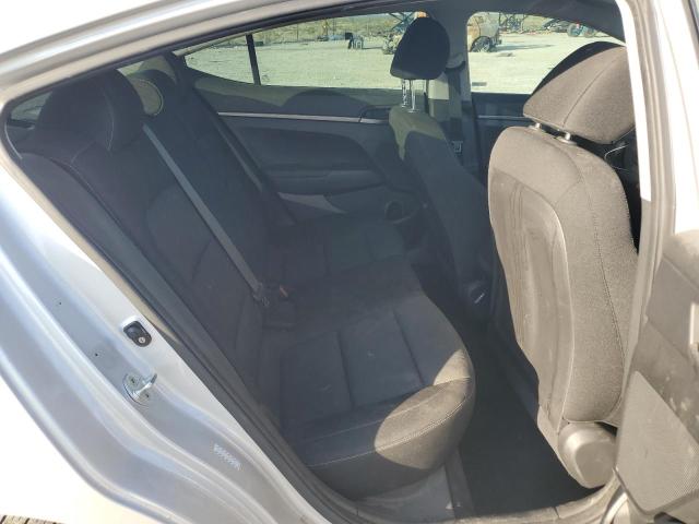 Photo 9 VIN: KMHD74LF2JU449481 - HYUNDAI ELANTRA 