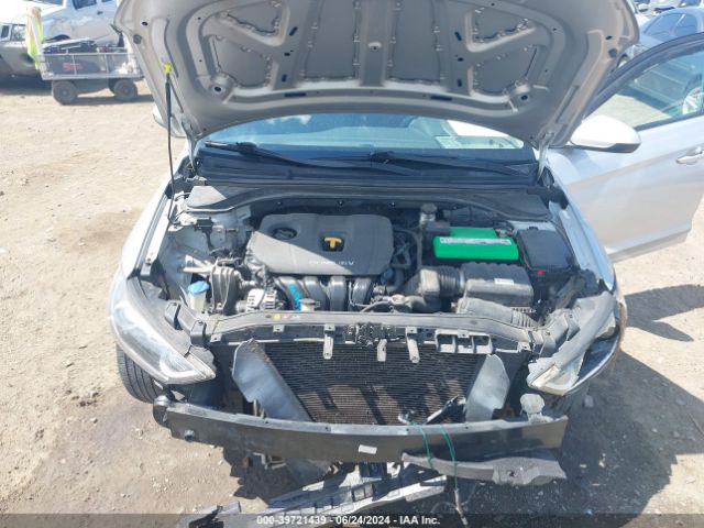 Photo 9 VIN: KMHD74LF2JU455605 - HYUNDAI ELANTRA 