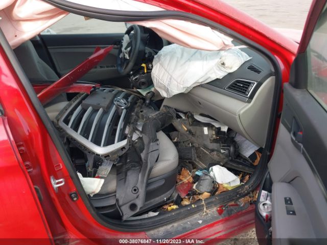 Photo 4 VIN: KMHD74LF2JU472047 - HYUNDAI ELANTRA 