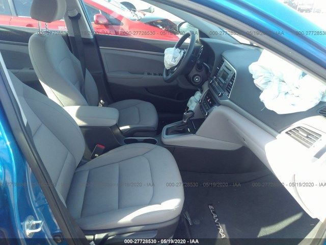 Photo 4 VIN: KMHD74LF2JU472193 - HYUNDAI ELANTRA 