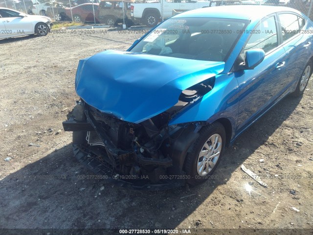 Photo 5 VIN: KMHD74LF2JU472193 - HYUNDAI ELANTRA 