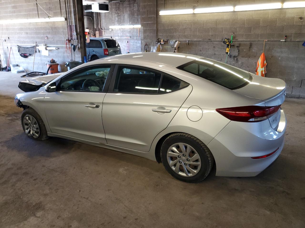 Photo 1 VIN: KMHD74LF2JU505533 - HYUNDAI ELANTRA 