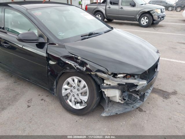 Photo 5 VIN: KMHD74LF2JU589045 - HYUNDAI ELANTRA 