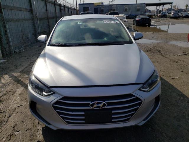 Photo 4 VIN: KMHD74LF2JU609438 - HYUNDAI ELANTRA 