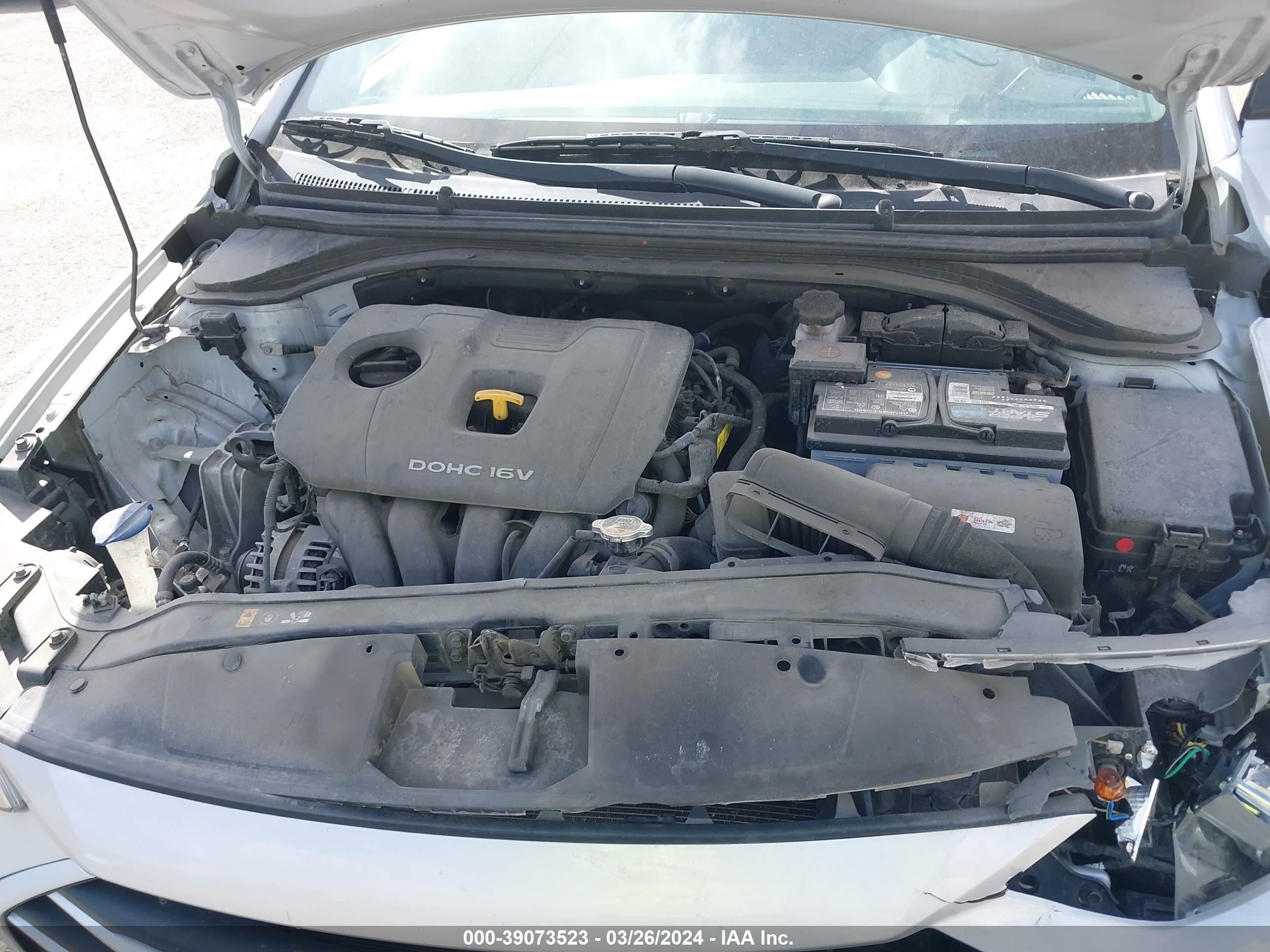 Photo 9 VIN: KMHD74LF2JU679967 - HYUNDAI ELANTRA 