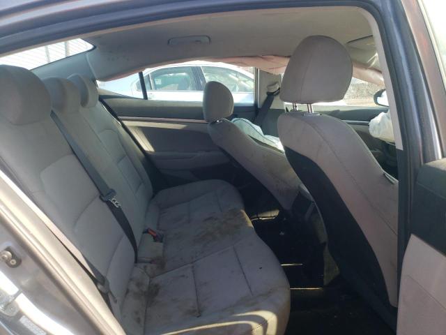 Photo 9 VIN: KMHD74LF2KU869601 - HYUNDAI ELANTRA SE 