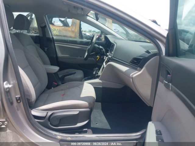 Photo 4 VIN: KMHD74LF2LU896251 - HYUNDAI ELANTRA 