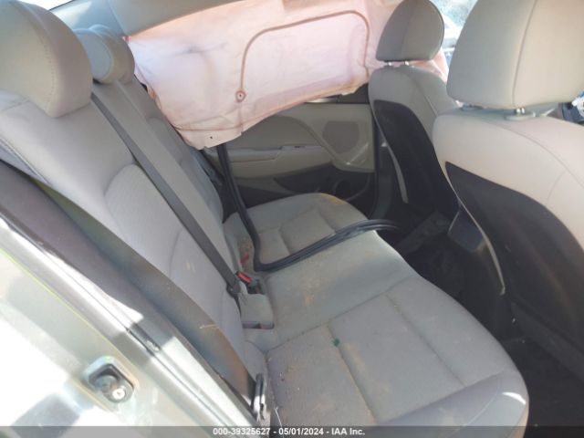 Photo 7 VIN: KMHD74LF3HU074288 - HYUNDAI ELANTRA 