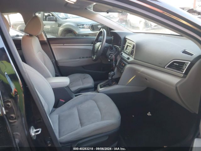 Photo 4 VIN: KMHD74LF3HU120511 - HYUNDAI ELANTRA 