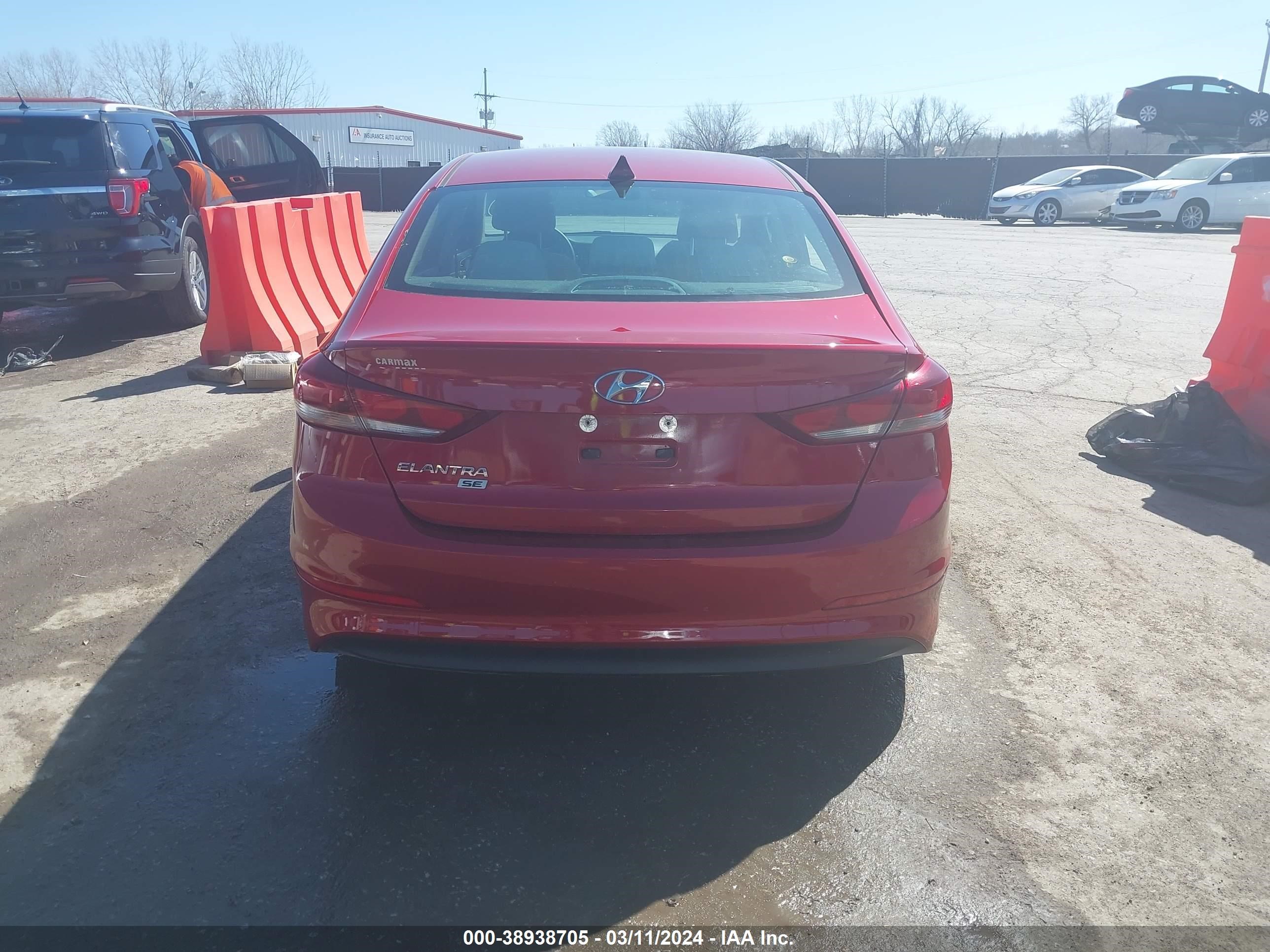 Photo 14 VIN: KMHD74LF3HU391844 - HYUNDAI ELANTRA 