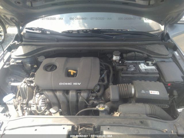 Photo 9 VIN: KMHD74LF3HU394727 - HYUNDAI ELANTRA 