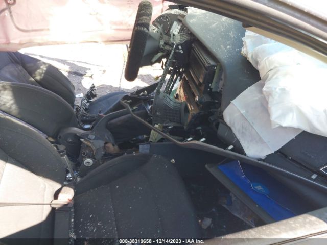 Photo 4 VIN: KMHD74LF3JU453362 - HYUNDAI ELANTRA 