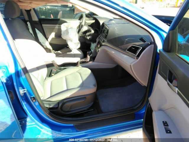 Photo 4 VIN: KMHD74LF3JU478102 - HYUNDAI ELANTRA 