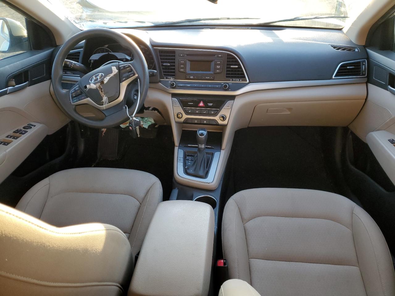 Photo 7 VIN: KMHD74LF3JU637233 - HYUNDAI ELANTRA 