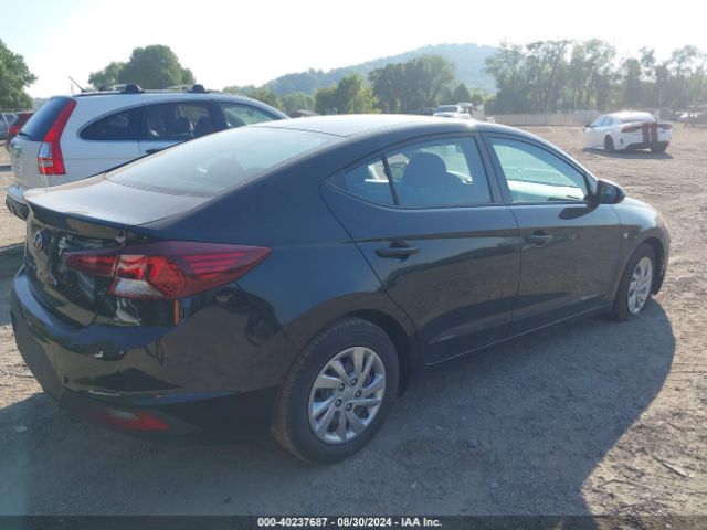 Photo 3 VIN: KMHD74LF3KU778157 - HYUNDAI ELANTRA 