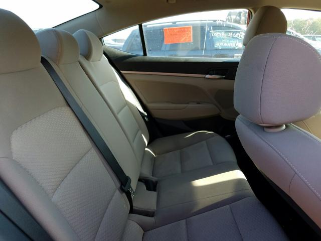 Photo 5 VIN: KMHD74LF3KU778787 - HYUNDAI ELANTRA 