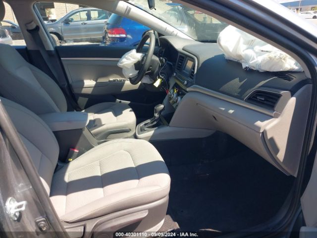 Photo 4 VIN: KMHD74LF3KU815014 - HYUNDAI ELANTRA 